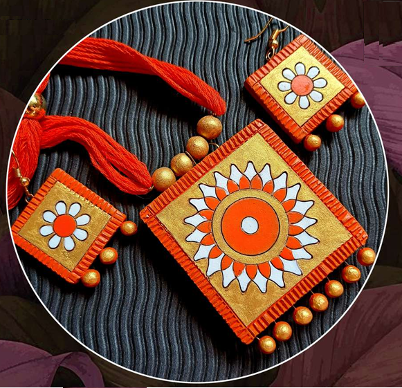 IMG 01 TERRACOTTA NECKLACE