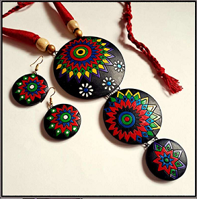 IMG 22 TERRACOTTA NECKLACE