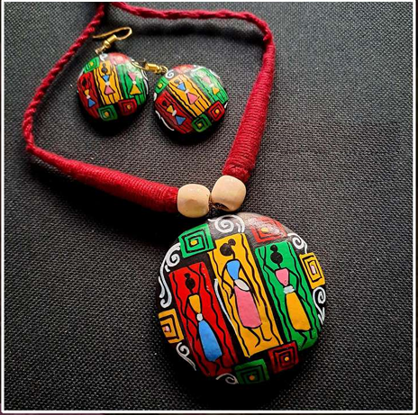 IMG 69 TERRACOTTA NECKLACE